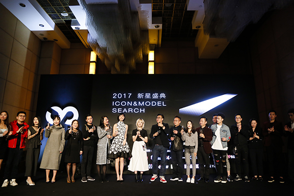 1489116758122627.jpg 04.jpg